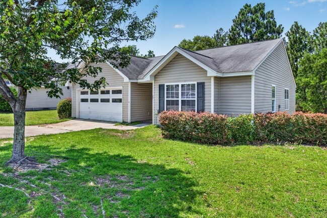Photo - Beautiful home in Elgin