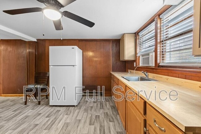 Photo - 3127 Larkspur Dr Unit D