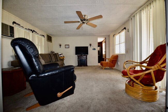 Photo - Prime Mesa location, 3 bed 2 bath home.
