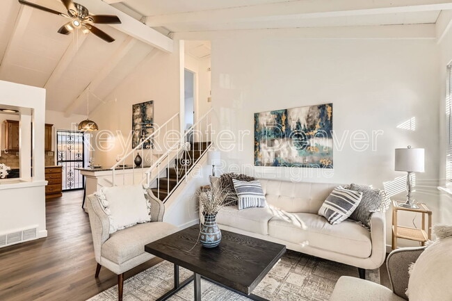 Photo - 969 S Miller Way