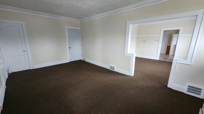 Photo - 4646 Blythin Rd Unidad Up