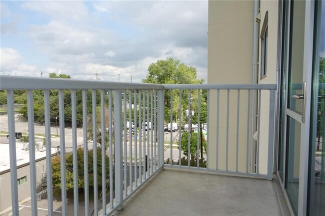 Photo - 1600 Barton Springs Rd Unit 1407