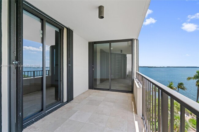 Photo - 520 Brickell Key Dr Unit A705
