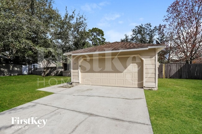 525 Sean Ct