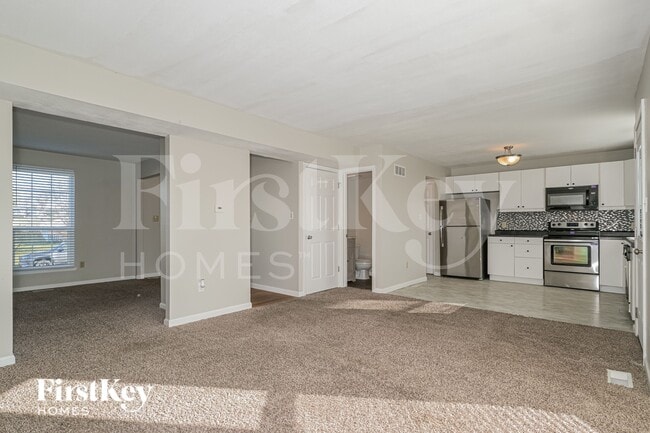 Photo - 72 Gray Owl Garth Ct