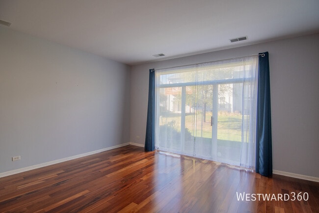 Photo - 2486 Golf Ridge Cir