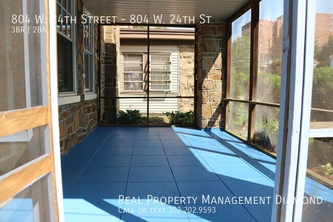 Photo - 804 W 24th St Unidad 804 W. 24th St