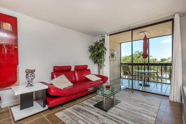 Photo - 2255 Lindell Blvd Unit 4306