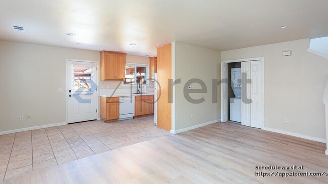 Photo - 1167 Broadway