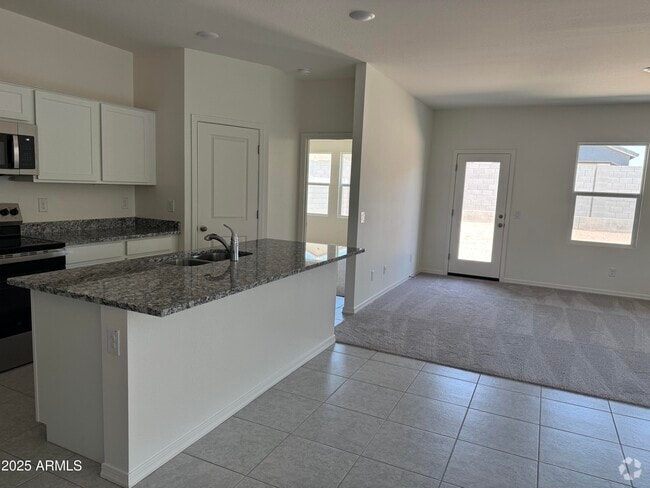 Building Photo - 24207 W Hidalgo Ave Rental