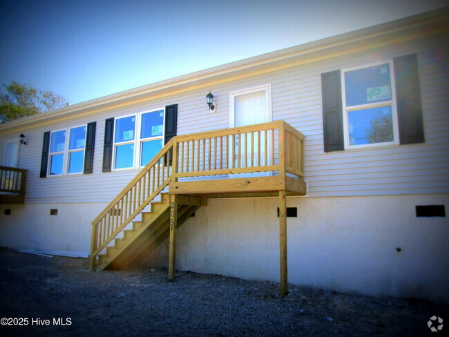 Building Photo - 205 Bogue Inlet Dr Rental