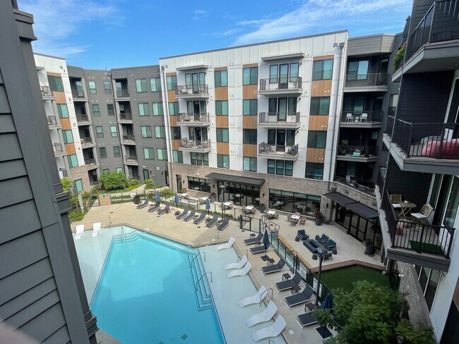 Photo - 10 Executive Park West NE Apartment Unit 458