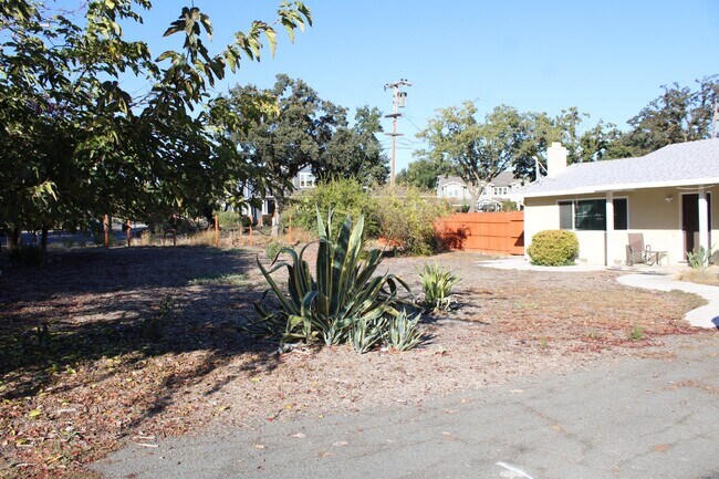 Photo - Updated 3 Bedroom, 2 Bathroom Single Family Home in Rural Danville Location