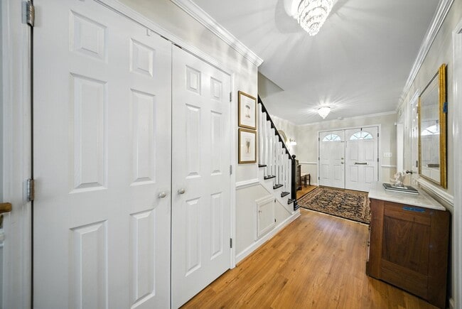 Photo - Spacious 2 -story townhome in the heart of...