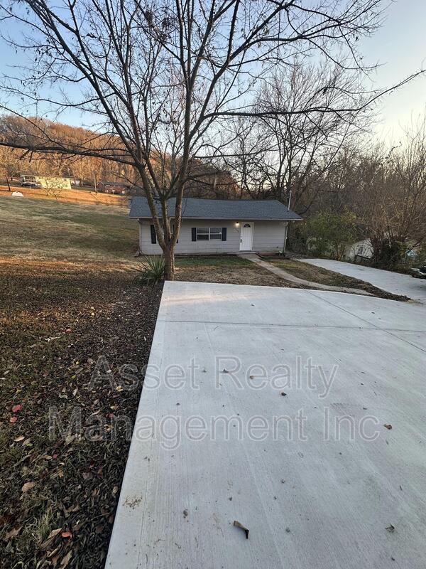 Photo - 408 Hassler Mill Rd