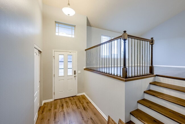 Photo - Elkhorn 3 Bedroom!!