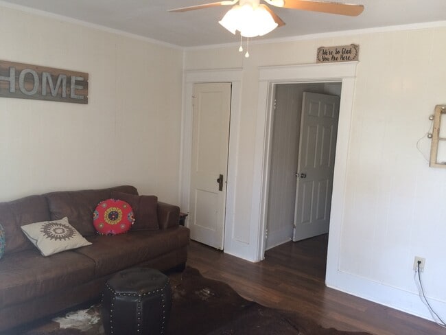 Photo - 1818 S 6th St