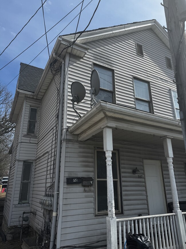 Photo - 537 N Queen St