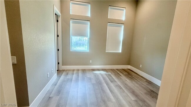 4680 Outlook Peak St