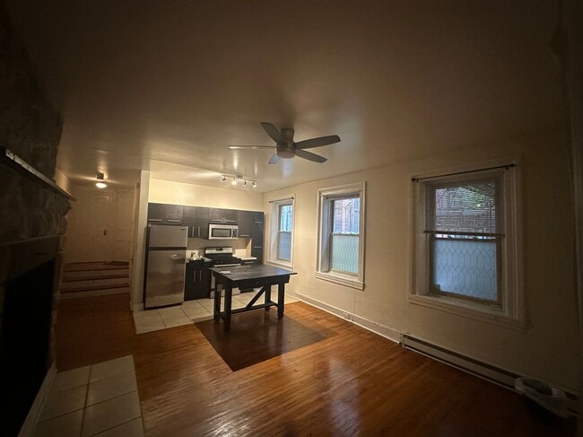 Photo - 6 E Franklin St Unit apt 1