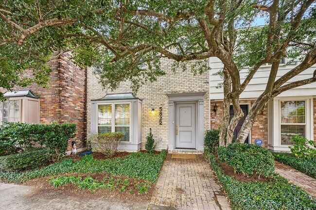 Building Photo - 5822 Doliver Dr Unit 57