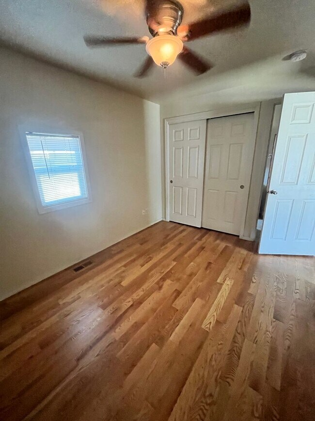 Photo - Darling large 1 bedroom and 1 bathroom