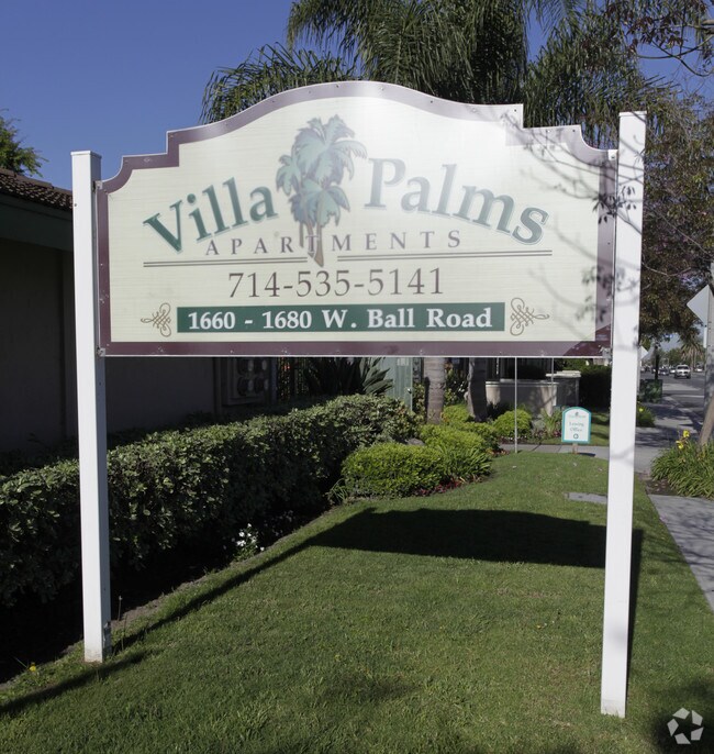 Photo - Villa Palms Apartments
