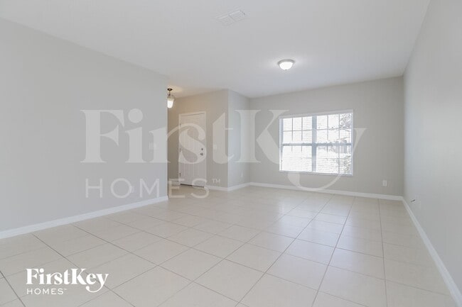 34208 Alameda Dr