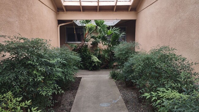 Photo - 965 Johnfer Way