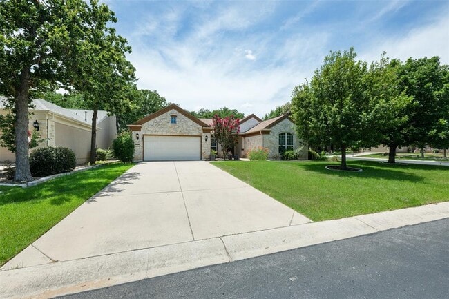 Photo - 202 River Rock Dr