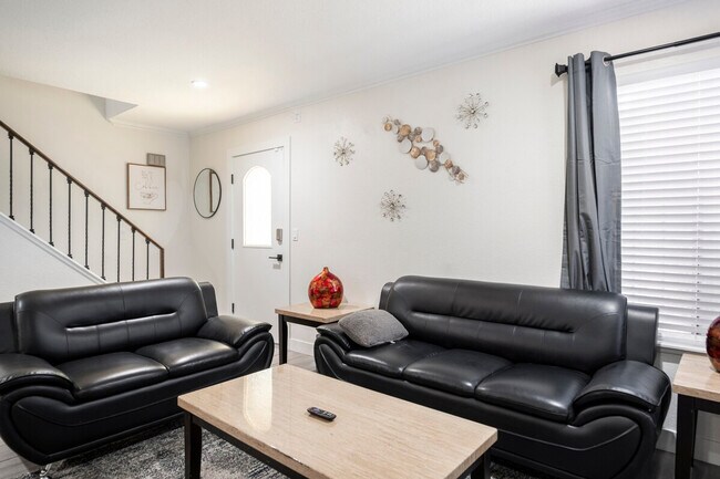 1417 Elizabeth Ave Unit SI ID1585223P