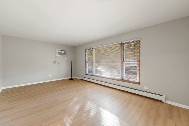 Photo - 4603 Grove Ave Unidad 1