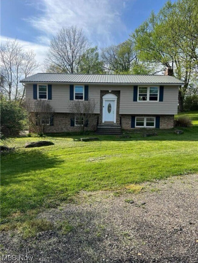 239 Sleepy Hollow Dr Rental House Rental in Barnesville, OH