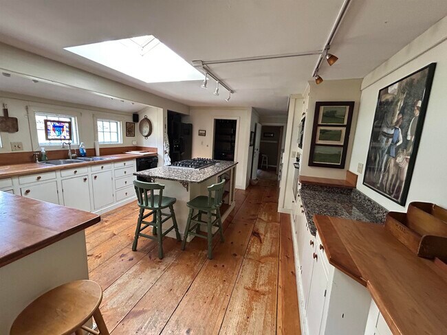 Photo - 266 N Haverhill Rd