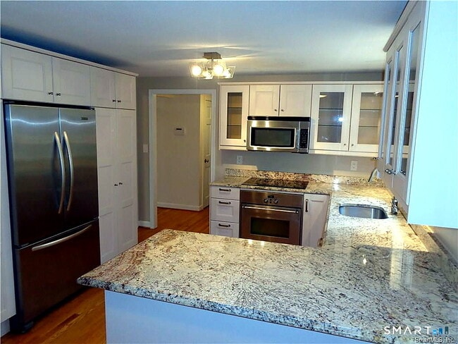 Photo - 21 Saddle Ridge Dr