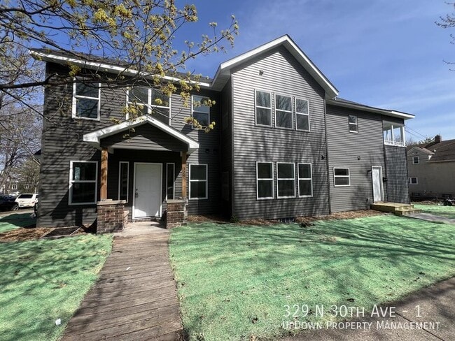 Building Photo - 329 N 30th Ave Unit 1 Rental