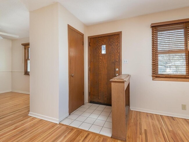 Photo - 6321 Wilryan Ave