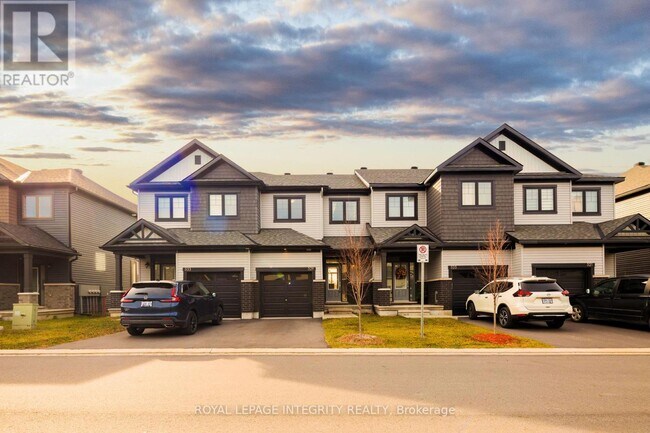 Photo - 529 Enclave Ln