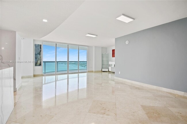 Photo - 1800 N Bayshore Dr Unidad 3501