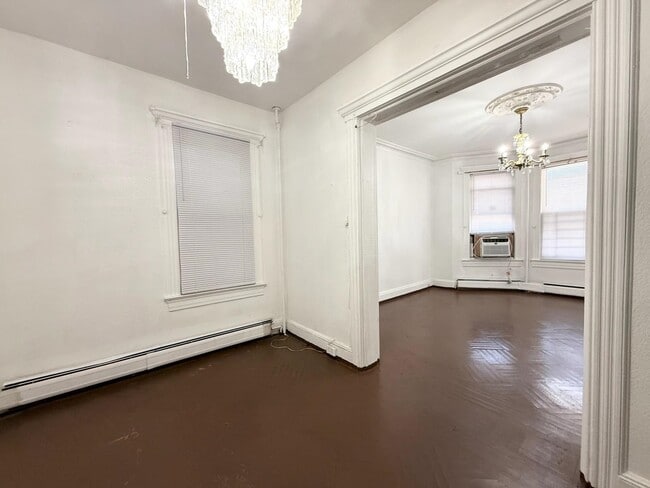 Photo - 183 Fairview Ave