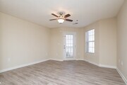 3BR, 2BA - 1,152 SF - Living Room