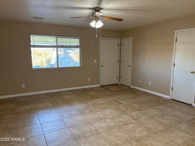 Photo - 2390 Eastern Dr