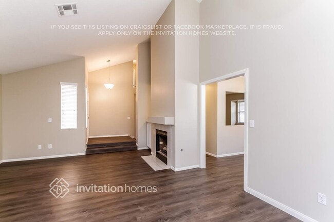 Photo - 383 Cavos Way