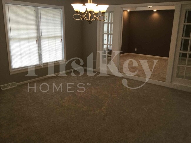 Photo - 1904 Wornall Rd