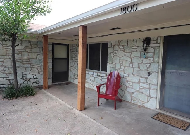 Photo - 1800 N Council Rd