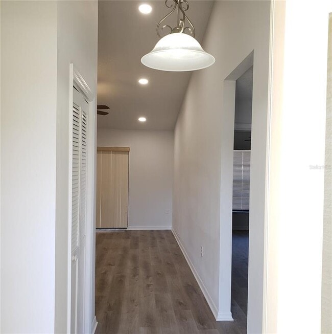 Photo - 4373 Quintara St