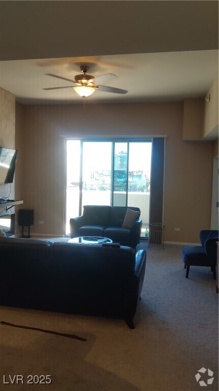 Building Photo - 200 W Sahara Ave Unit 507 Rental