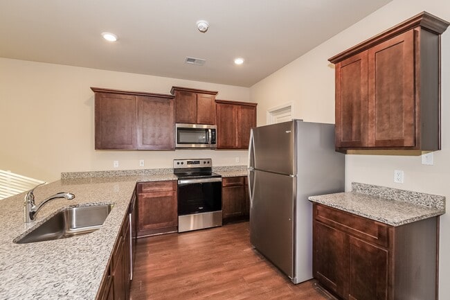 Photo - 6459 Rainbow Row