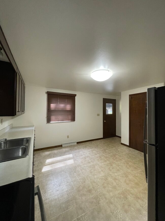 Back Door to Garage - 1409 Wiesner St