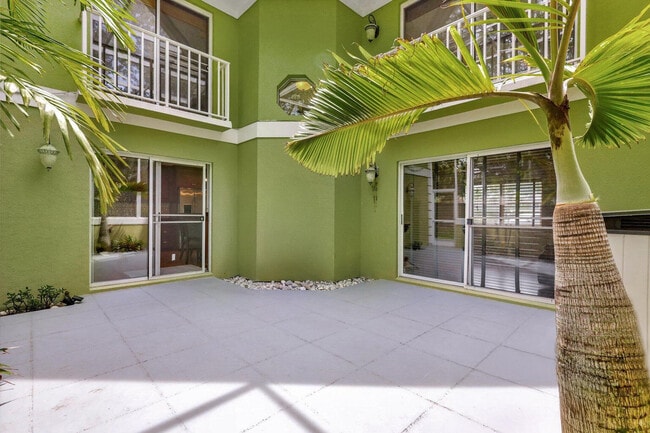 Photo - 81 SE Beech Tree Ln